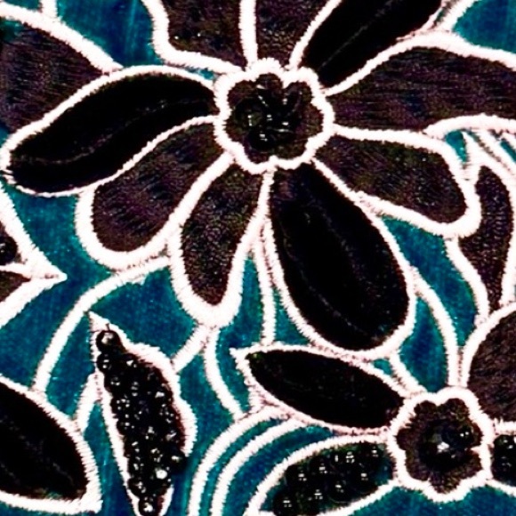 Anthropologie Black Green Floral Velvet Beaded Gold Hardware Boho Handbag NWT - Picture 3 of 10